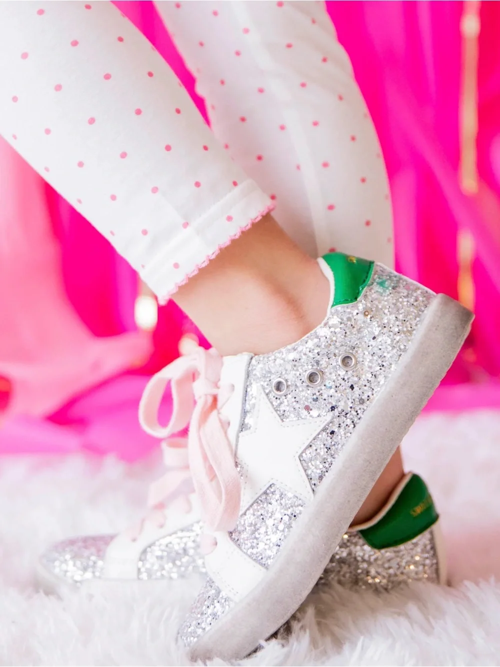 Sparkly Star Sweet Honey Girls Sneakers - Pink & White Sz 5Y